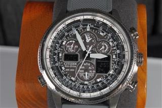 Citizen Promaster Navihawk A-T JY8035-04E U680 Eco-Drive Atomic Watch Extras